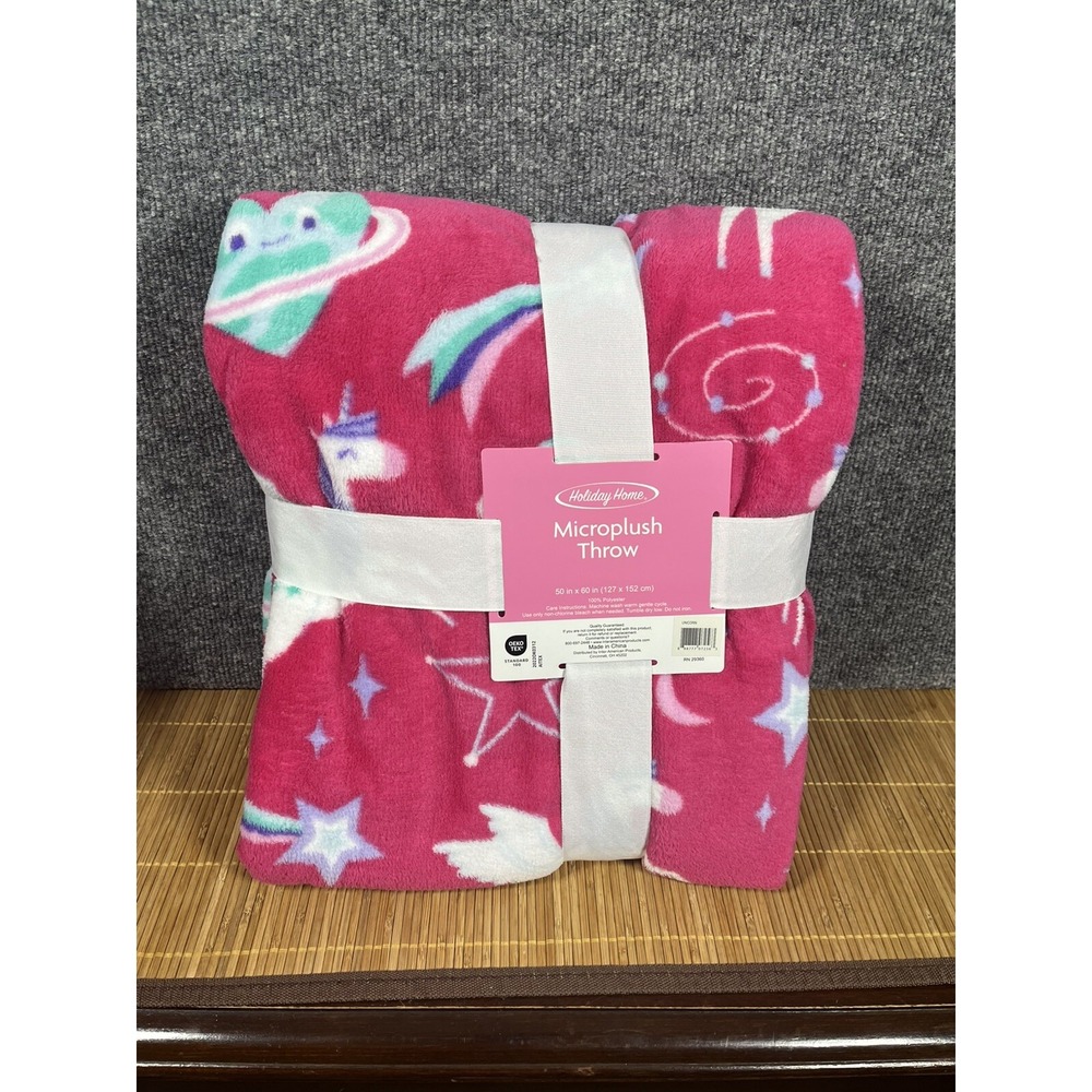 Holiday Home Micro Plush Throw Pink Unicorns and Hearts 50" X 60" Blanket NEW